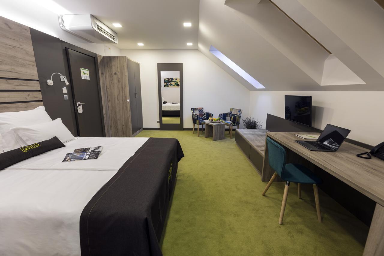 Hotel Castellum Čakovec エクステリア 写真