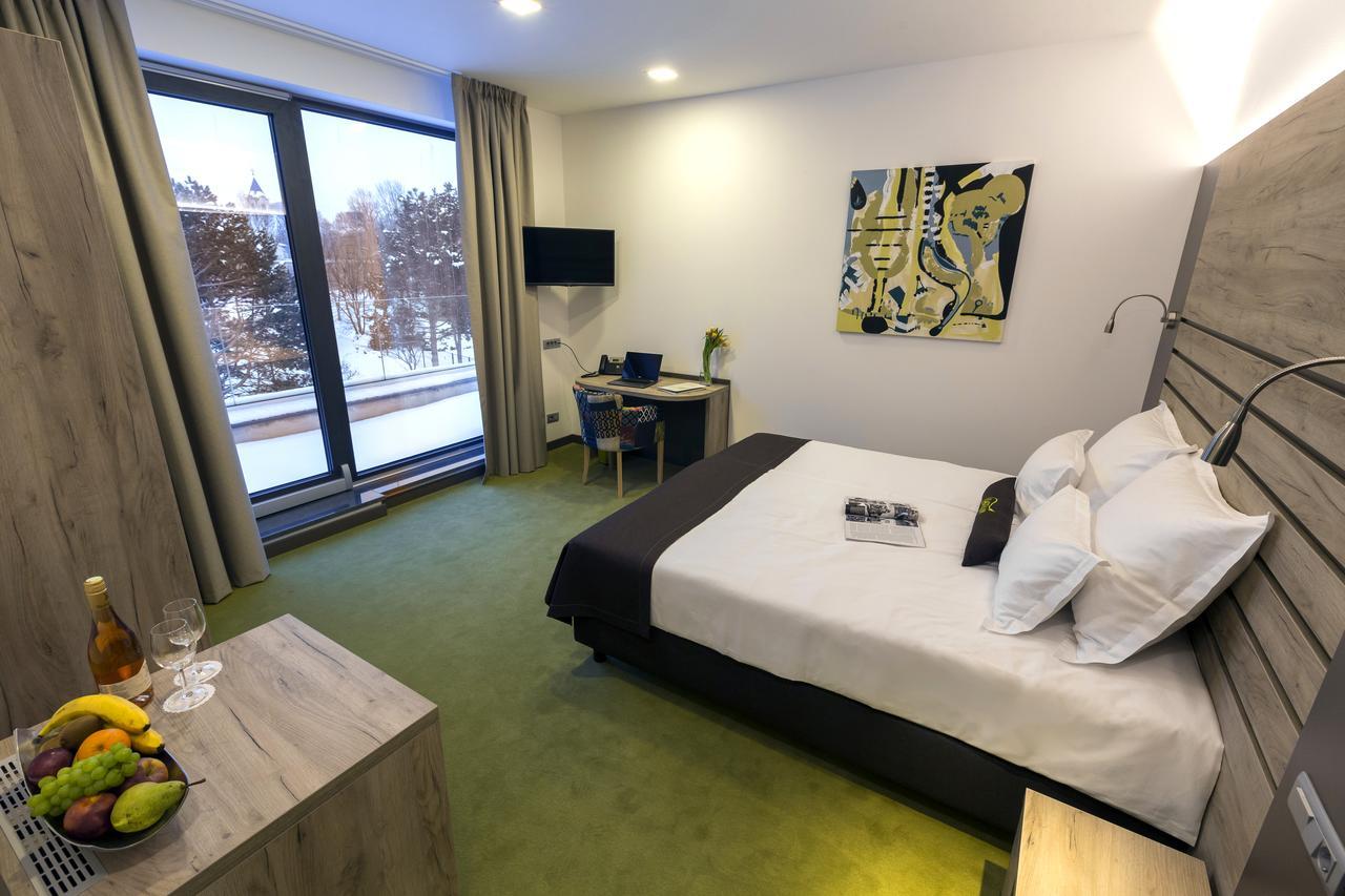 Hotel Castellum Čakovec エクステリア 写真